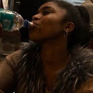 Meet your Posher, Jocelyn